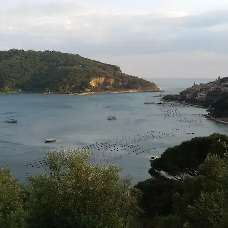 Il Golfo E I Limoni 아파트