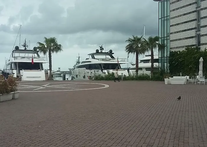 Il Golfo E I Limoni * Λα Σπέτσια