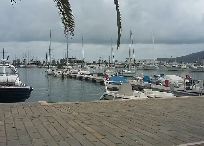 Il Golfo E I Limoni *